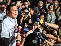 Prabowo Cari Solusi Lindungi Pekerja dalam Penyelesaian Kepailitan PT Sritex