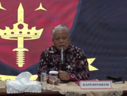 Kejagung Tetapkan Eks Pejabat MA Jadi Tersangka, Uang Rp920 M-Emas Disita