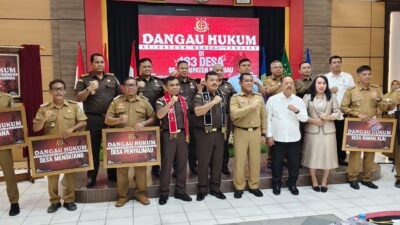 Kajati Kalbar Resmikan Dangau Hukum di 163 Desa di Sanggau