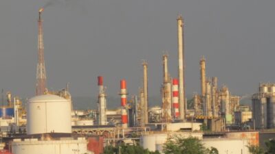 Kejaksaan Agung Geledah Rumah Riza Chalid dugaan Korupsi Minyak Mentah dan Produk Kilang di PT Pertamina
