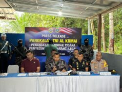 TNI Gagalkan Penyelundupan Pakaian Bekas di Pelabuhan Panglima Utar Kalimantan Tengah