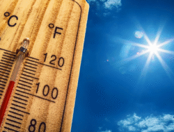 BMKG Peringatkan Suhu Panas Ekstrem di Surabaya dan Wilayah Lain, Warga Diminta Waspada