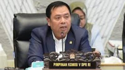 Ketua Komisi V DPR RI