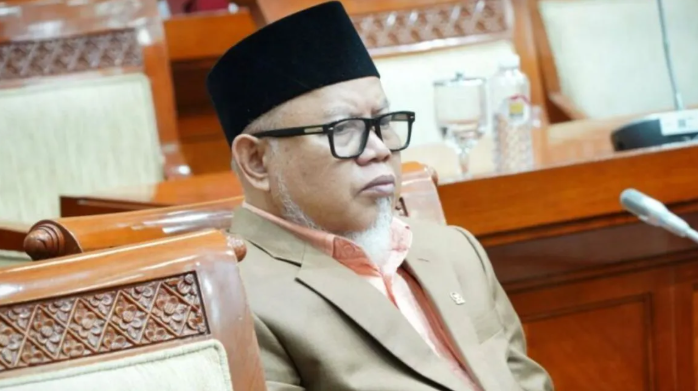 Peran lingkungan hidup penting untuk cegah bencana alam. Surahman Hidayat dorong aksi nyata jaga kelestarian lingkungan.