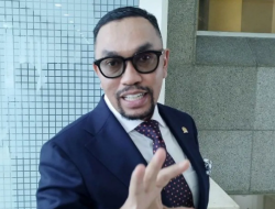 NasDem Nonaktifkan Ahmad Sahroni dan Nafa Urbach dari DPR RI Efektif 1 September 2025