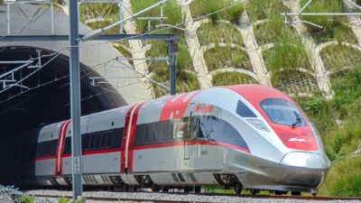 Kontroversi KCJB: Luhut Sebut “Sudah Busuk” Sejak Awal, Sorotan Cacat Hukum Jaminan Utang