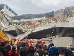 BNPB Tinjau Mushola Roboh di Sidoarjo, Fokus Selamatkan Korban Hidup, 91 Santri Tertimbun